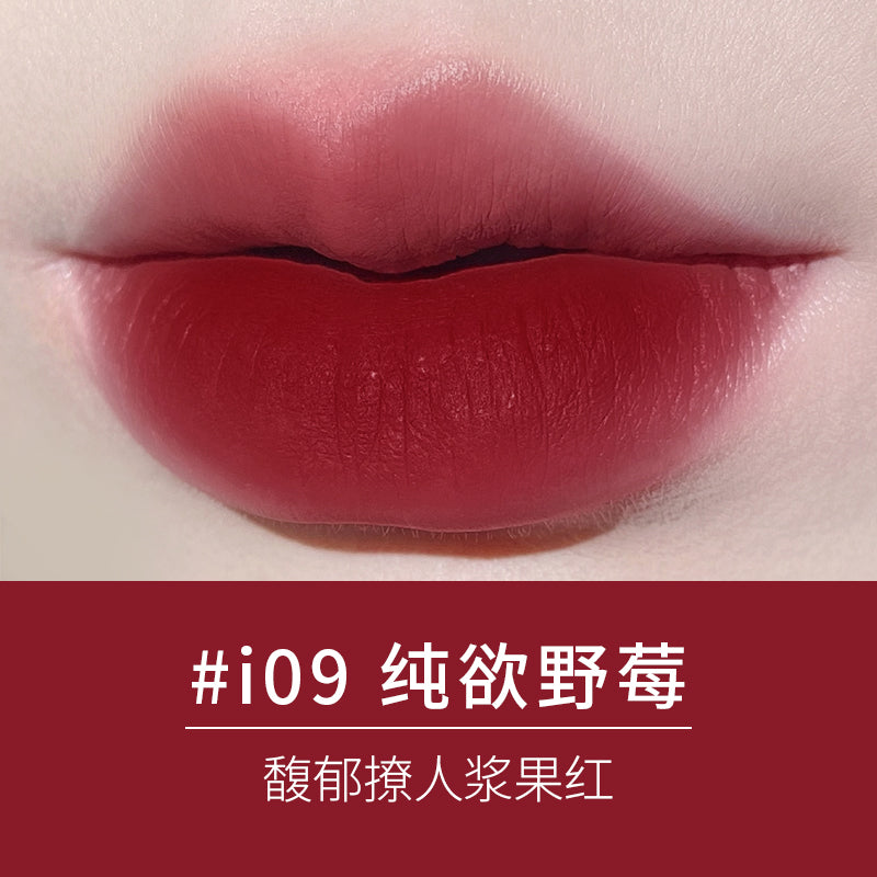 UNBRIDLED MATT LIQUID LIP ROUGE